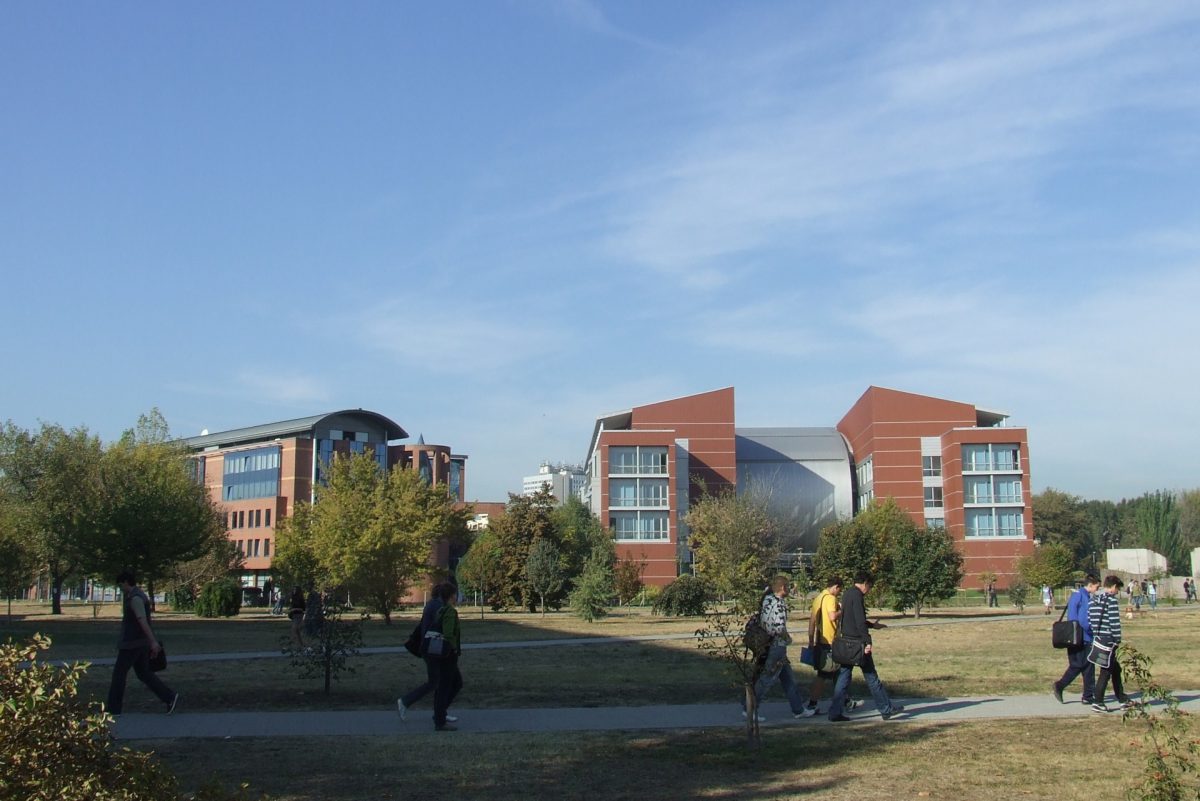 BME Q building - Photo by Christo - Wikimedia Commons